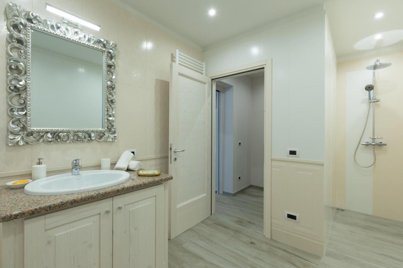 Residenza Conca Verde B&B Il Monolocale Rogolo Екстер'єр фото